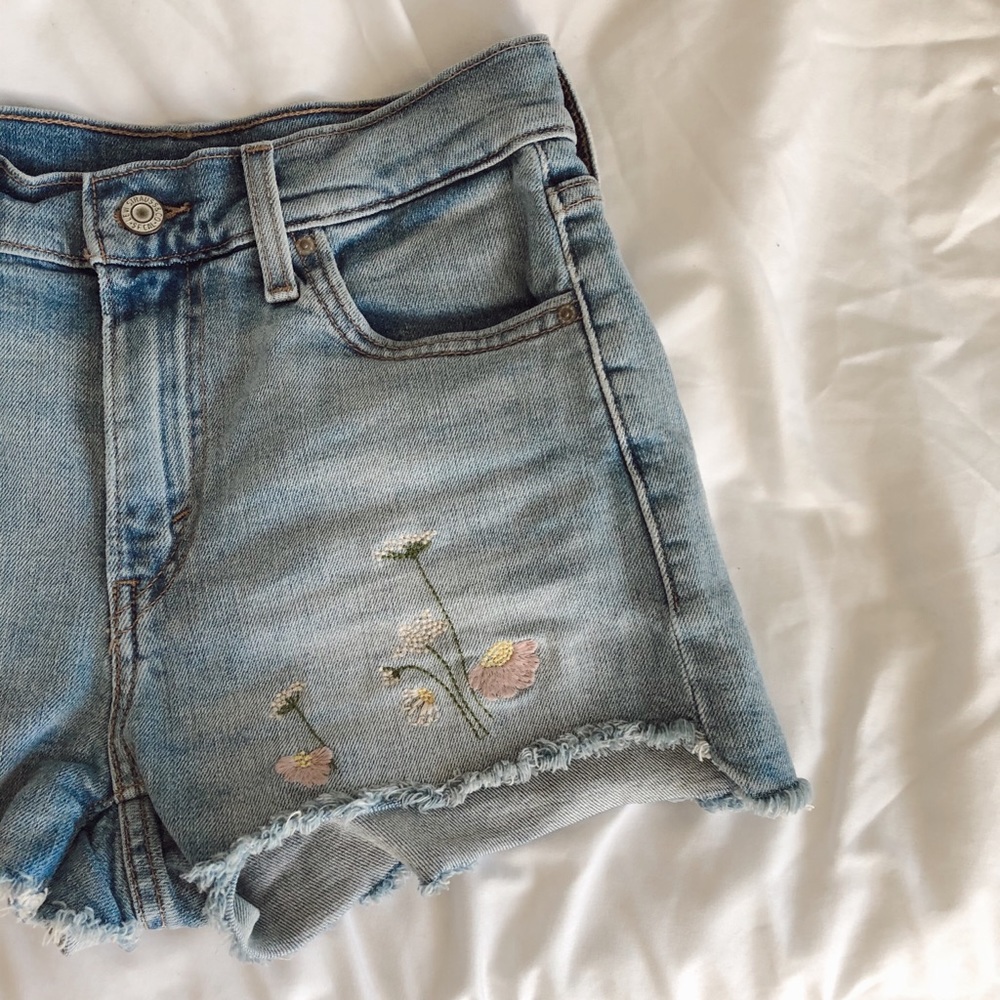 Levi cutoff shorts